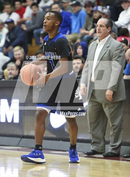 Thumbnail 2 in Bishop O'Connell vs Albany Academy (Spalding Hoophall Classic) photogallery.