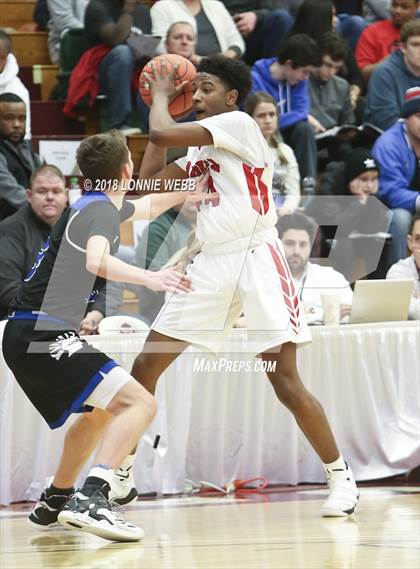 Thumbnail 2 in Bishop O'Connell vs Albany Academy (Spalding Hoophall Classic) photogallery.