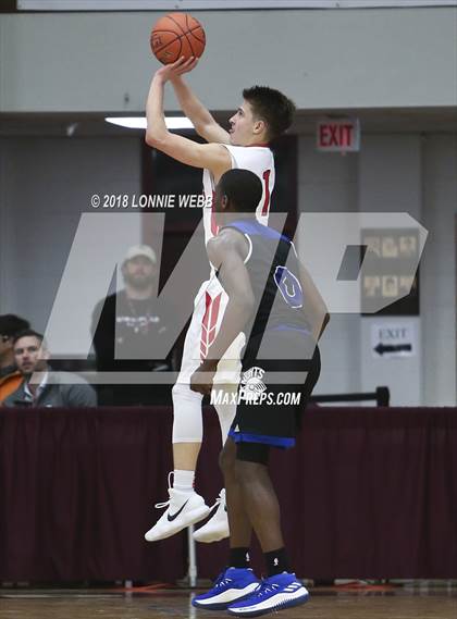 Thumbnail 1 in Bishop O'Connell vs Albany Academy (Spalding Hoophall Classic) photogallery.