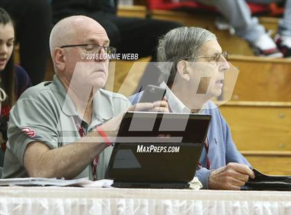 Thumbnail 2 in Bishop O'Connell vs Albany Academy (Spalding Hoophall Classic) photogallery.