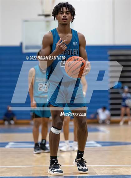 Thumbnail 3 in Kailua vs Kapolei (HHSAA D1 1st Round Playoff) photogallery.