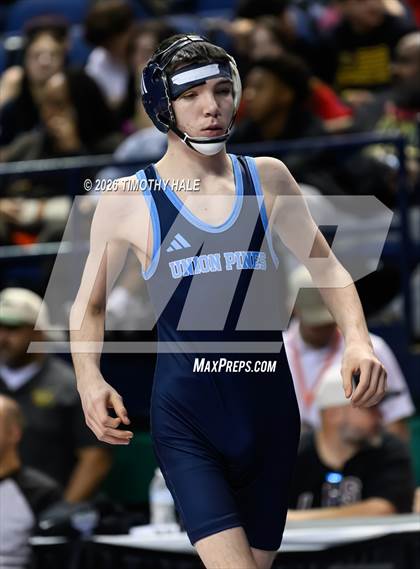 Thumbnail 2 in NCHSAA 6A State Championship (Final) photogallery.