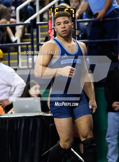 Thumbnail 1 in NCHSAA 6A State Championship (Final) photogallery.