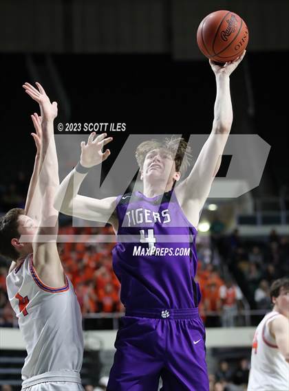 Thumbnail 3 in Pickerington Central vs Olentangy Orange (OHSAA D1 Regional Final) photogallery.