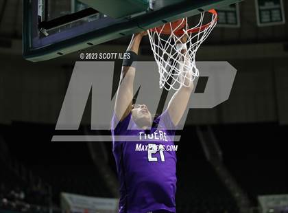 Thumbnail 3 in Pickerington Central vs Olentangy Orange (OHSAA D1 Regional Final) photogallery.