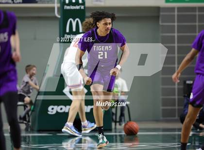 Thumbnail 2 in Pickerington Central vs Olentangy Orange (OHSAA D1 Regional Final) photogallery.