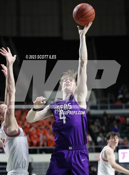 Thumbnail 1 in Pickerington Central vs Olentangy Orange (OHSAA D1 Regional Final) photogallery.