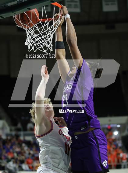Thumbnail 1 in Pickerington Central vs Olentangy Orange (OHSAA D1 Regional Final) photogallery.