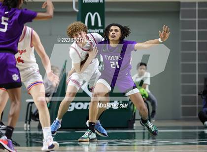 Thumbnail 2 in Pickerington Central vs Olentangy Orange (OHSAA D1 Regional Final) photogallery.