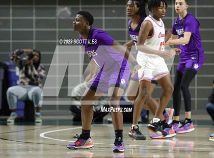 Thumbnail 2 in Pickerington Central vs Olentangy Orange (OHSAA D1 Regional Final) photogallery.