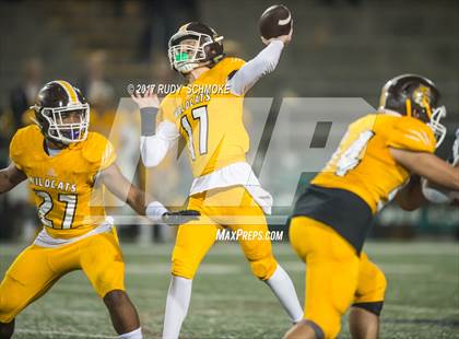 Thumbnail 1 in Eastlake vs. El Camino (CIF SDS D1 Football Finals) photogallery.