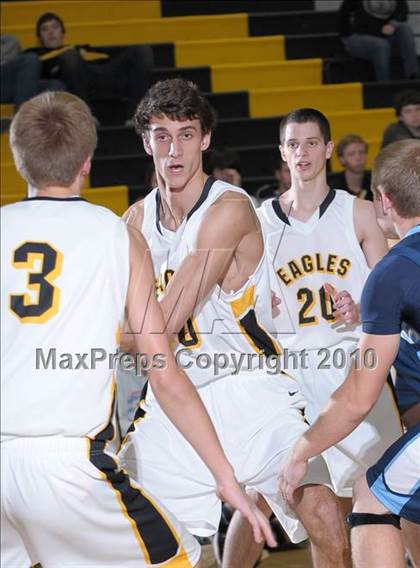 Thumbnail 3 in Del Oro vs Oakmont (Del Oro Basketball Invitational) photogallery.