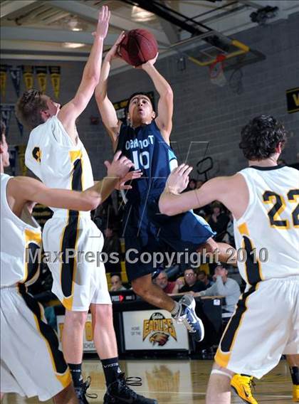 Thumbnail 3 in Del Oro vs Oakmont (Del Oro Basketball Invitational) photogallery.