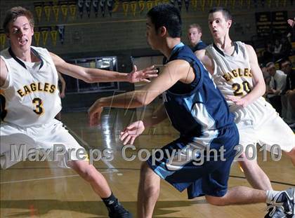 Thumbnail 3 in Del Oro vs Oakmont (Del Oro Basketball Invitational) photogallery.