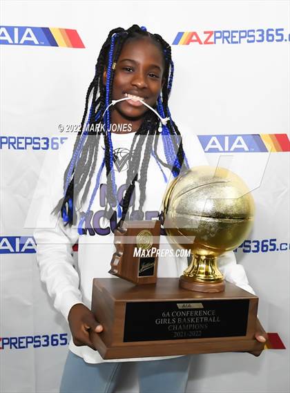 Thumbnail 1 in Valley Vista vs. Perry (AIA 6A Final - Awards) photogallery.