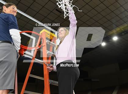 Thumbnail 3 in Valley Vista vs. Perry (AIA 6A Final - Awards) photogallery.
