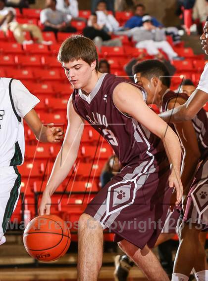 Thumbnail 2 in Trimble Tech vs. Plano (DFW Basketball Challenge) photogallery.