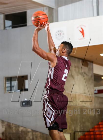 Thumbnail 2 in Trimble Tech vs. Plano (DFW Basketball Challenge) photogallery.