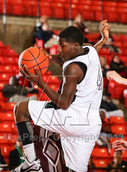 Thumbnail 1 in Trimble Tech vs. Plano (DFW Basketball Challenge) photogallery.