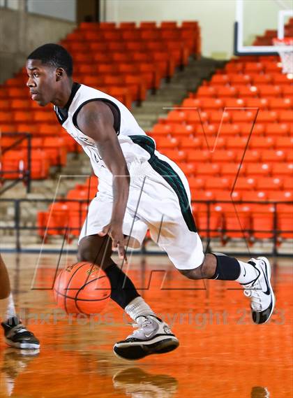 Thumbnail 3 in Trimble Tech vs. Plano (DFW Basketball Challenge) photogallery.