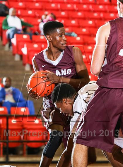 Thumbnail 3 in Trimble Tech vs. Plano (DFW Basketball Challenge) photogallery.