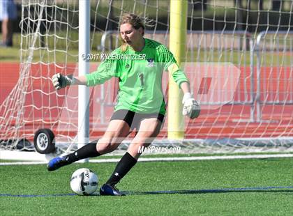 Thumbnail 1 in Highland Park vs Prosper (UIL 5A Region 2 Final) photogallery.