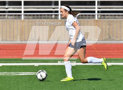 Thumbnail 1 in Highland Park vs Prosper (UIL 5A Region 2 Final) photogallery.