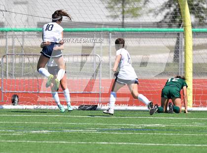 Thumbnail 1 in Highland Park vs Prosper (UIL 5A Region 2 Final) photogallery.