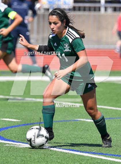 Thumbnail 3 in Highland Park vs Prosper (UIL 5A Region 2 Final) photogallery.