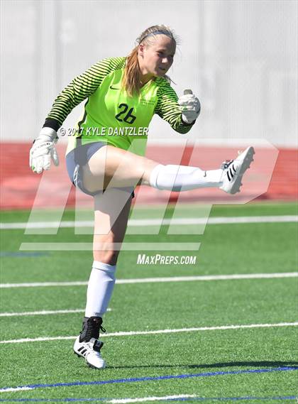 Thumbnail 3 in Highland Park vs Prosper (UIL 5A Region 2 Final) photogallery.
