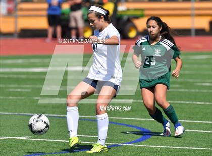 Thumbnail 2 in Highland Park vs Prosper (UIL 5A Region 2 Final) photogallery.