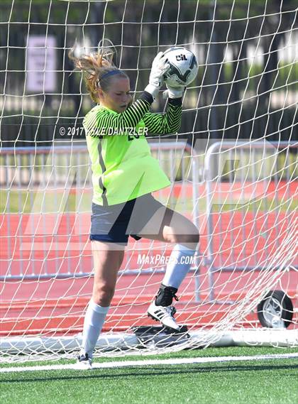Thumbnail 3 in Highland Park vs Prosper (UIL 5A Region 2 Final) photogallery.