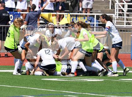 Thumbnail 3 in Highland Park vs Prosper (UIL 5A Region 2 Final) photogallery.