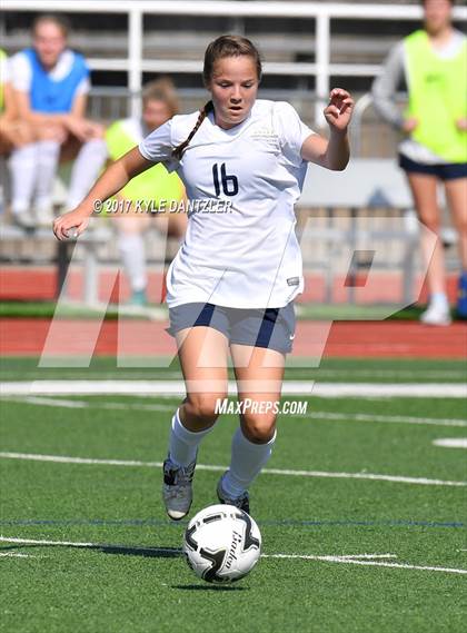 Thumbnail 3 in Highland Park vs Prosper (UIL 5A Region 2 Final) photogallery.