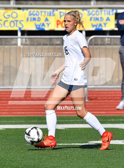 Thumbnail 1 in Highland Park vs Prosper (UIL 5A Region 2 Final) photogallery.