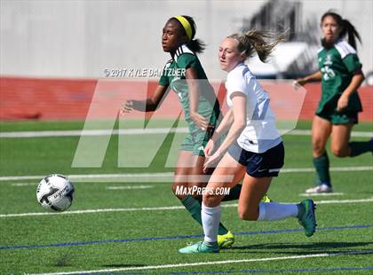 Thumbnail 2 in Highland Park vs Prosper (UIL 5A Region 2 Final) photogallery.