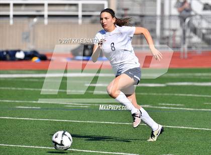 Thumbnail 2 in Highland Park vs Prosper (UIL 5A Region 2 Final) photogallery.