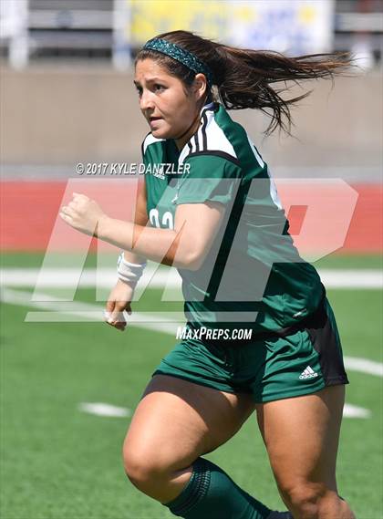 Thumbnail 3 in Highland Park vs Prosper (UIL 5A Region 2 Final) photogallery.