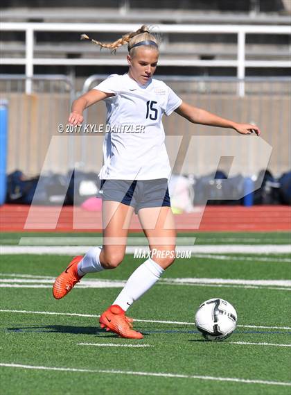 Thumbnail 1 in Highland Park vs Prosper (UIL 5A Region 2 Final) photogallery.