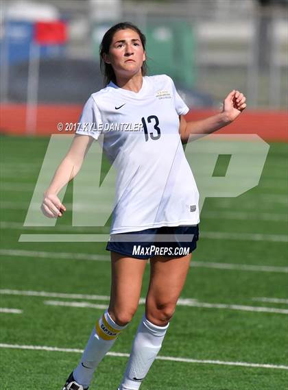 Thumbnail 1 in Highland Park vs Prosper (UIL 5A Region 2 Final) photogallery.