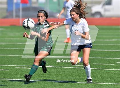 Thumbnail 2 in Highland Park vs Prosper (UIL 5A Region 2 Final) photogallery.