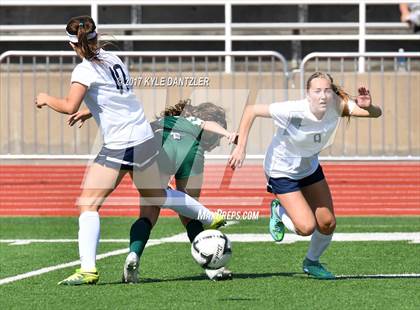 Thumbnail 1 in Highland Park vs Prosper (UIL 5A Region 2 Final) photogallery.