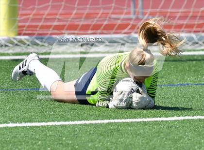 Thumbnail 2 in Highland Park vs Prosper (UIL 5A Region 2 Final) photogallery.