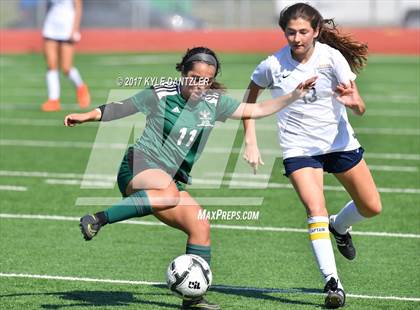 Thumbnail 3 in Highland Park vs Prosper (UIL 5A Region 2 Final) photogallery.