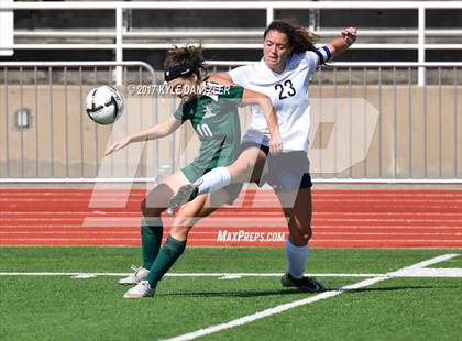 Thumbnail 2 in Highland Park vs Prosper (UIL 5A Region 2 Final) photogallery.