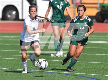 Thumbnail 1 in Highland Park vs Prosper (UIL 5A Region 2 Final) photogallery.
