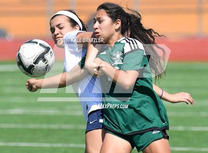 Thumbnail 1 in Highland Park vs Prosper (UIL 5A Region 2 Final) photogallery.