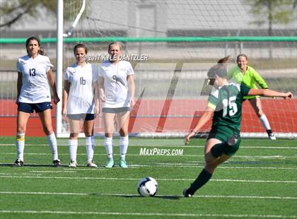 Thumbnail 2 in Highland Park vs Prosper (UIL 5A Region 2 Final) photogallery.
