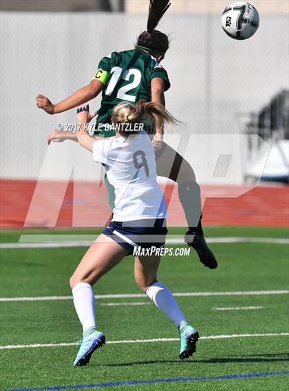 Thumbnail 1 in Highland Park vs Prosper (UIL 5A Region 2 Final) photogallery.