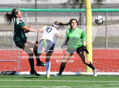 Thumbnail 1 in Highland Park vs Prosper (UIL 5A Region 2 Final) photogallery.